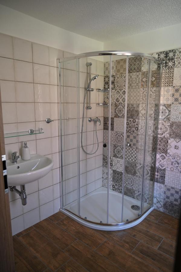 Penzion Mezi Radky Jindrichuv Hradec Bagian luar foto
